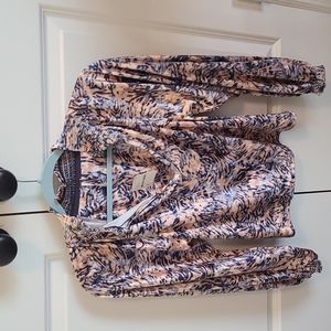 Free people go get'Em crushed velvet balloon sleeve blouse